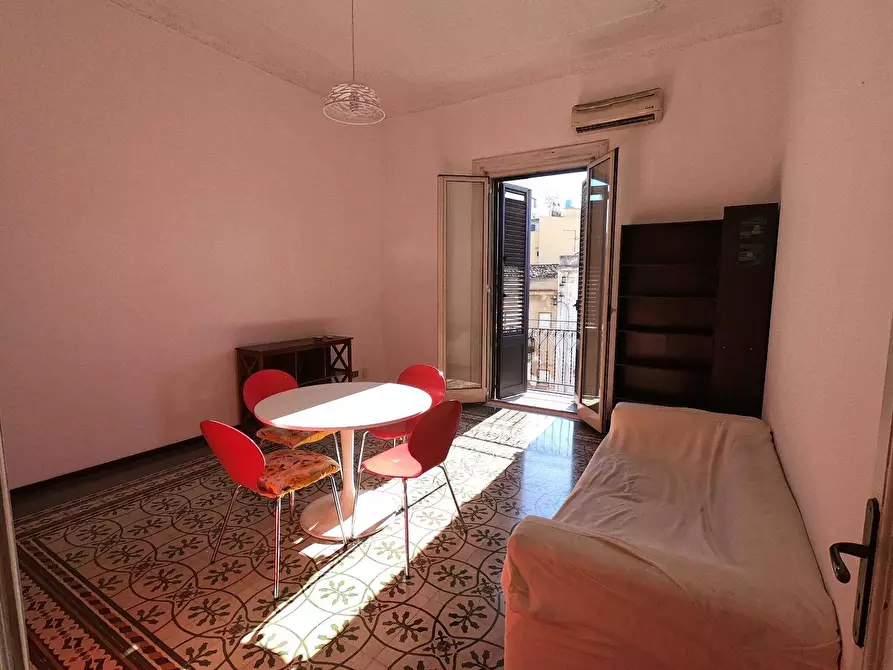 Immagine 3 di Appartamento in vendita  in Via Lincoln 199 a Palermo