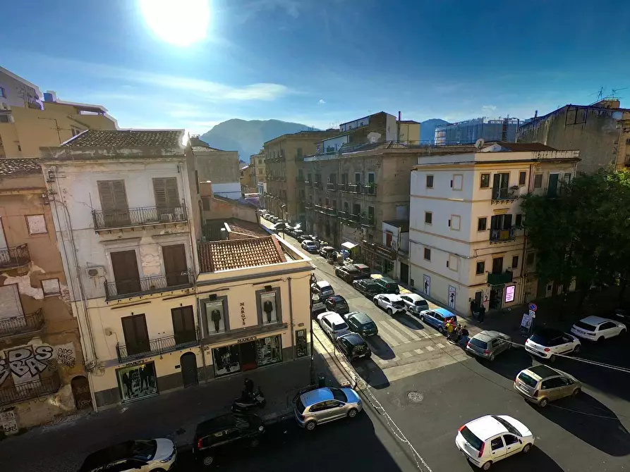 Immagine 24 di Appartamento in vendita  in Via Lincoln 199 a Palermo