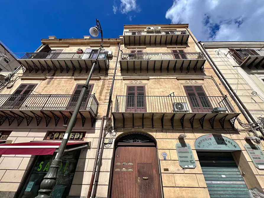 Immagine 1 di Appartamento in vendita  in Via Lincoln 199 a Palermo