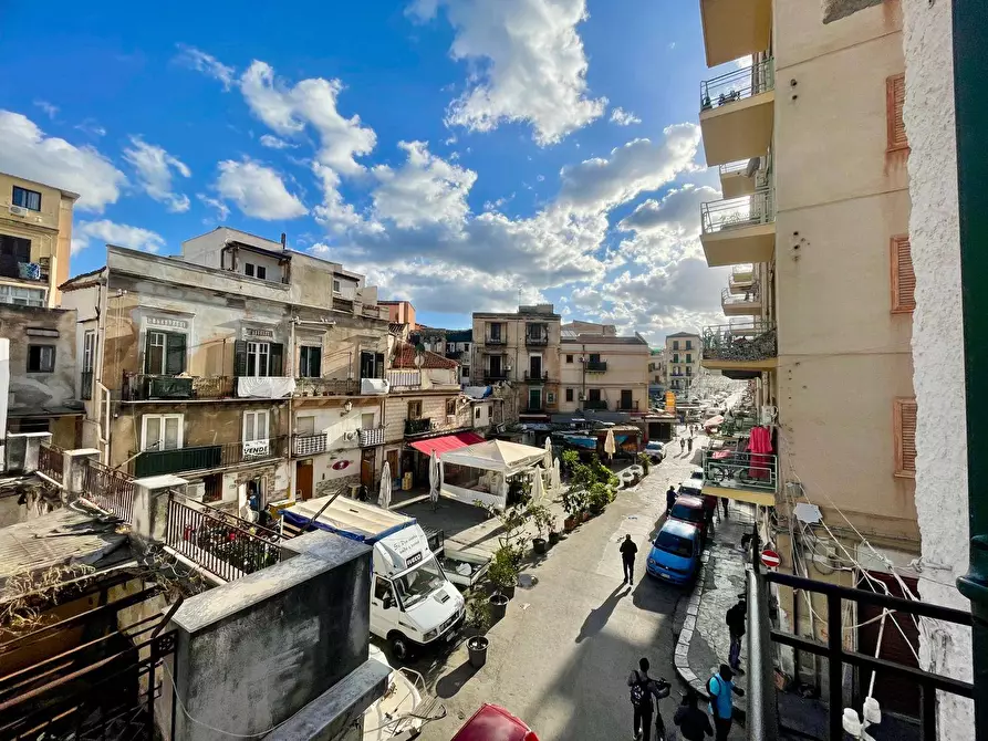 Immagine 3 di Appartamento in vendita  in Via Delle Case Nuove 41 a Palermo