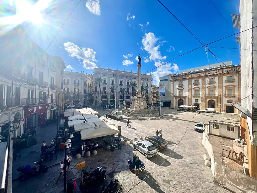 Immagine 1 di Appartamento in vendita  in Piazza San Domenico a Palermo
