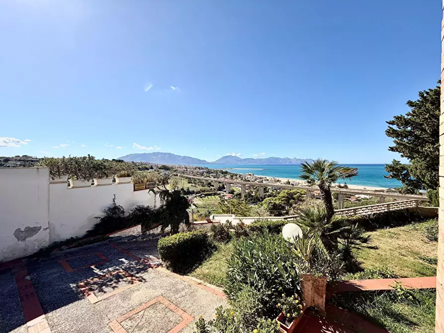 Immagine 25 di Villa in affitto  a Balestrate