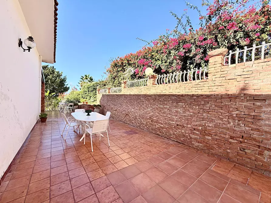 Immagine 11 di Villa in affitto  a Balestrate