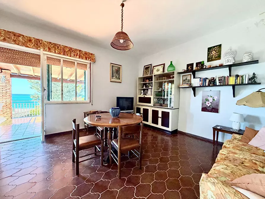 Immagine 13 di Villa in affitto  a Balestrate