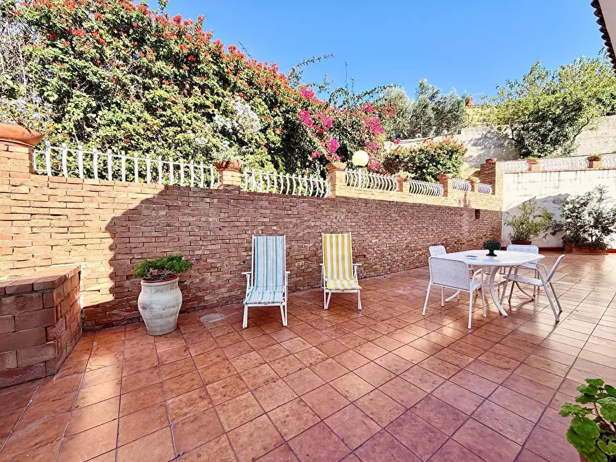 Immagine 12 di Villa in affitto  a Balestrate