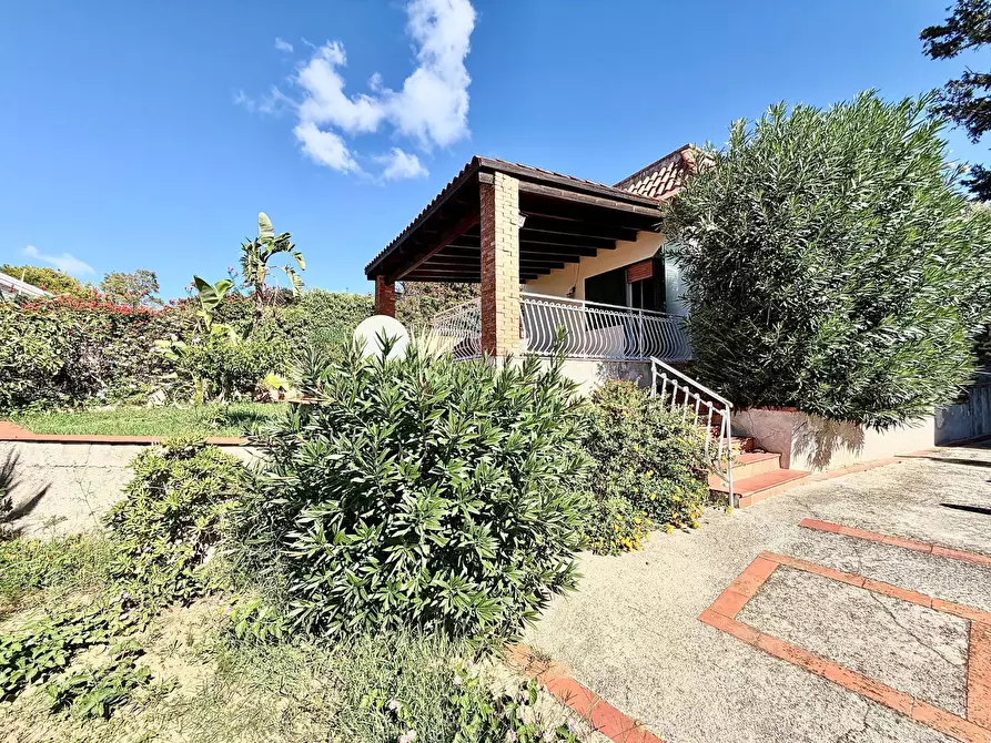 Immagine 21 di Villa in affitto  a Balestrate