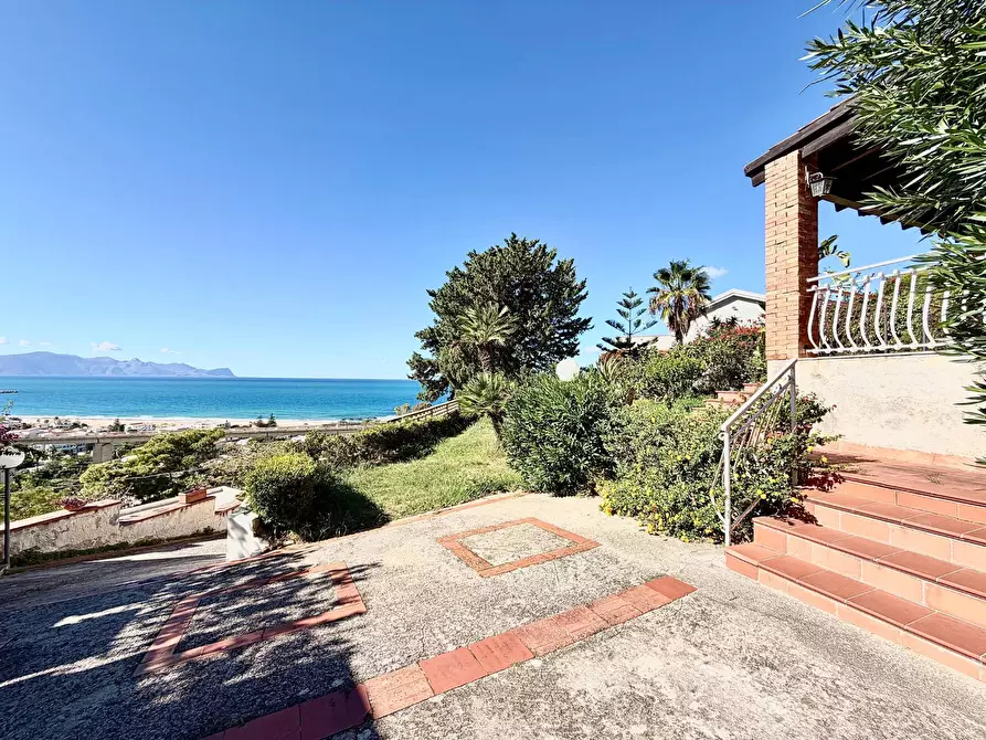 Immagine 24 di Villa in affitto  a Balestrate