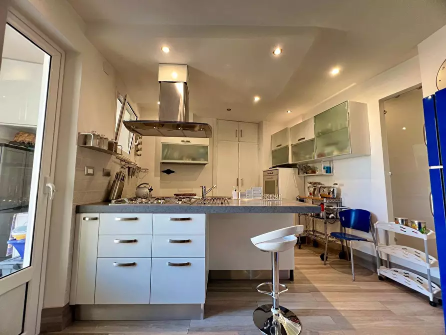 Immagine 4 di Appartamento in vendita  in VIA MARIANO MIGLIACCIO 23 a Palermo