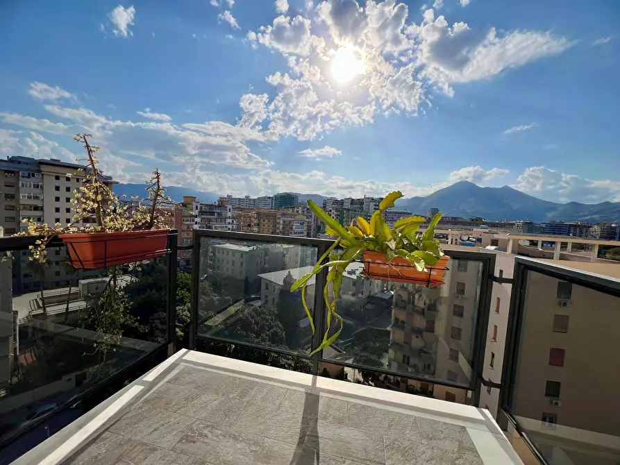 Immagine 16 di Appartamento in vendita  in VIA MARIANO MIGLIACCIO 23 a Palermo