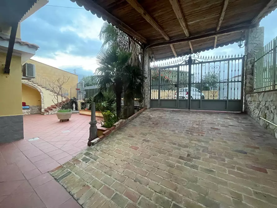 Immagine 2 di Casa semindipendente in vendita  in VIA ESTERNA FONTANA DEL LUPO 8/A a Monreale