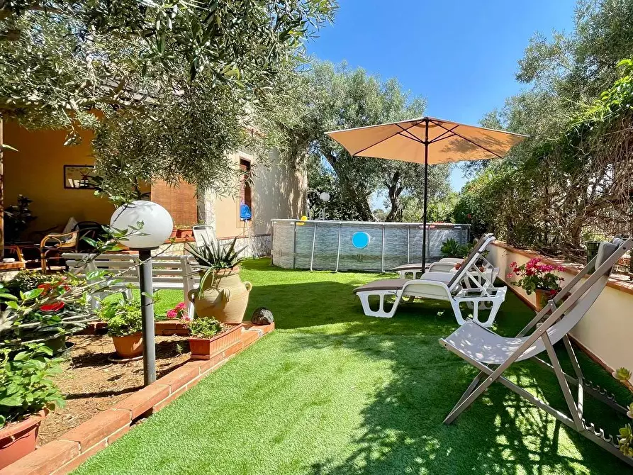 Immagine 4 di Villa in vendita  in Via Calaporro 18 a Terrasini