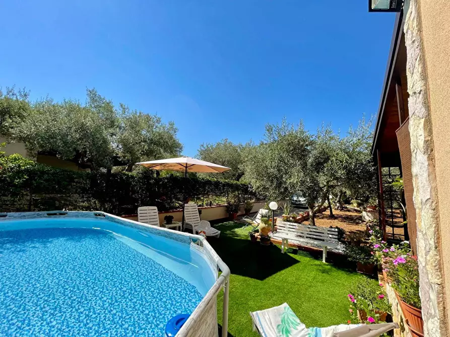 Immagine 8 di Villa in vendita  in Via Calaporro 18 a Terrasini