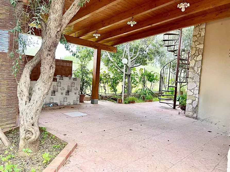 Immagine 25 di Villa in vendita  in Via Calaporro 18 a Terrasini