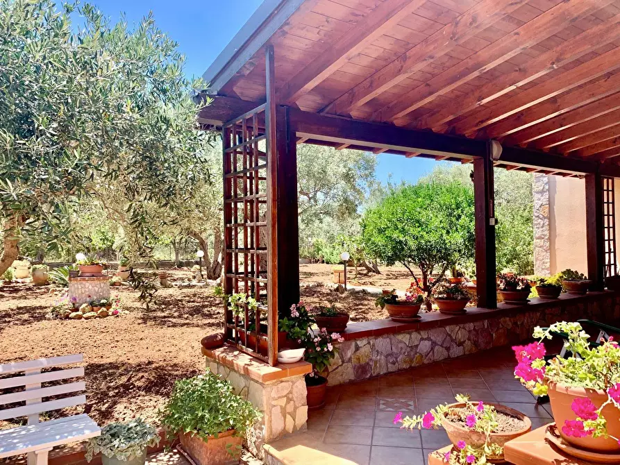 Immagine 28 di Villa in vendita  in Via Calaporro 18 a Terrasini