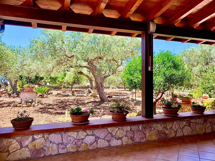 Immagine 29 di Villa in vendita  in Via Calaporro 18 a Terrasini