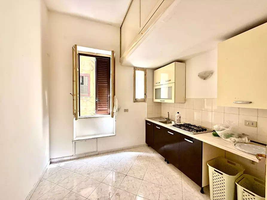 Immagine 2 di Appartamento in vendita  in Via Cappuccinelle 105 a Palermo