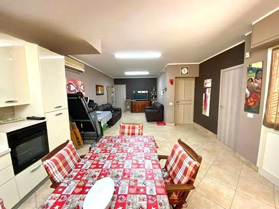 Immagine 31 di Appartamento in vendita  a Misilmeri