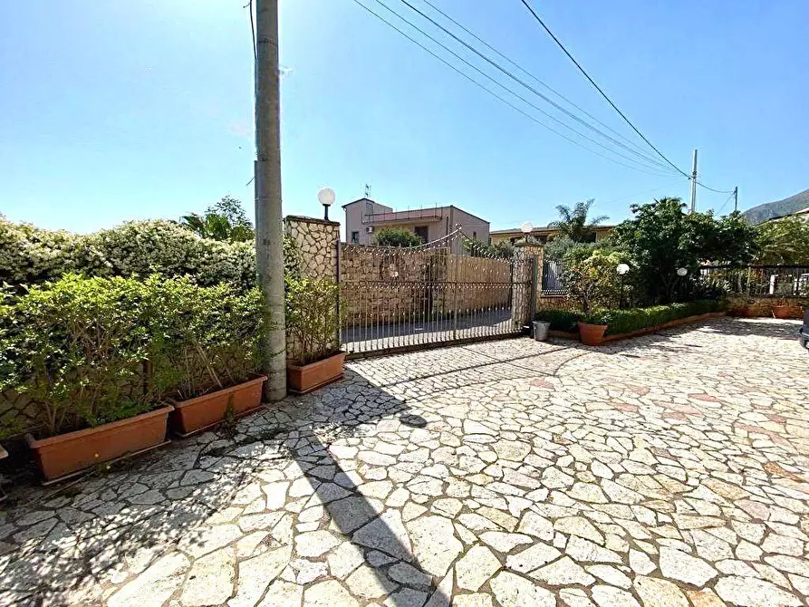 Immagine 33 di Appartamento in vendita  a Misilmeri