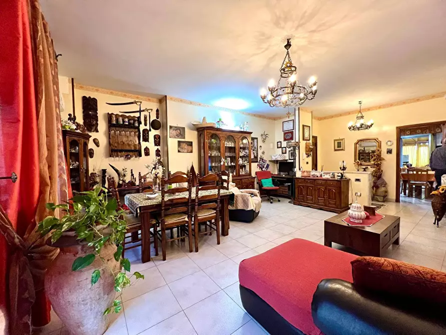 Immagine 9 di Appartamento in vendita  in via Tenente Morici 68 a Palermo