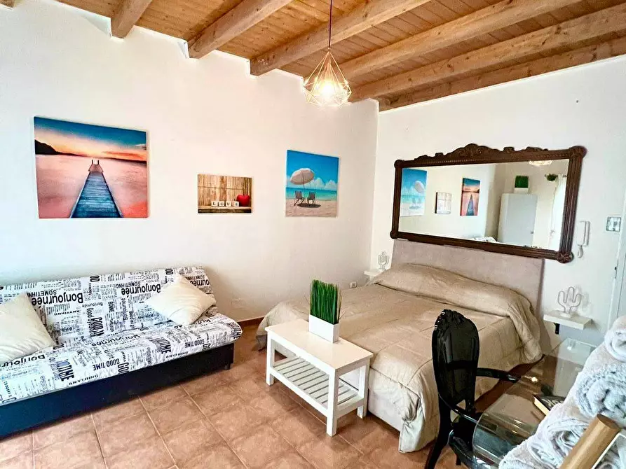 Immagine 10 di Appartamento in vendita  in Via Cassari 87 a Palermo