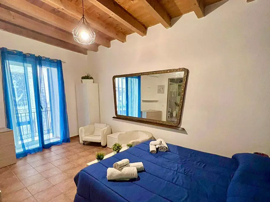 Immagine 12 di Appartamento in vendita  in Via Cassari 87 a Palermo