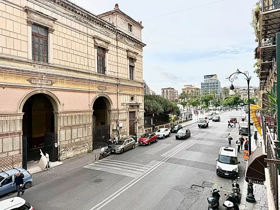 appartamento in vendita a Palermo in zona Libertà