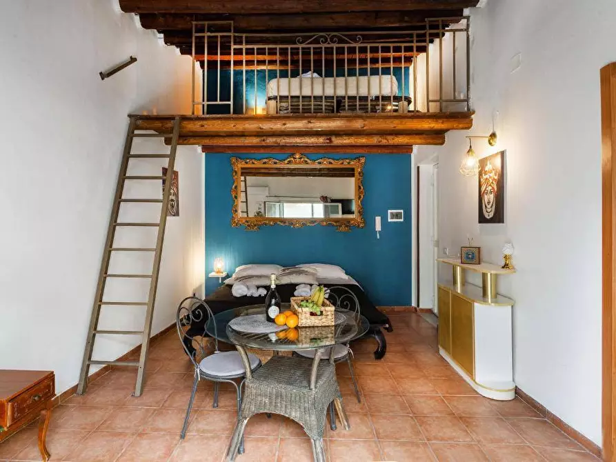 Immagine 25 di Appartamento in vendita  in Via Cassari 87 a Palermo