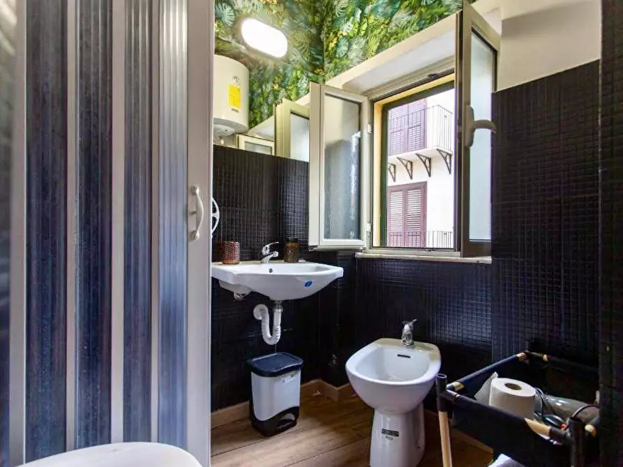 Immagine 29 di Appartamento in vendita  in Via Cassari 87 a Palermo