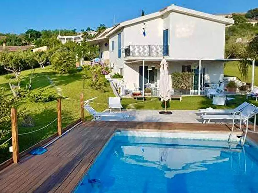 Immagine 24 di Villa in vendita  in Contrada Calatubo a Balestrate