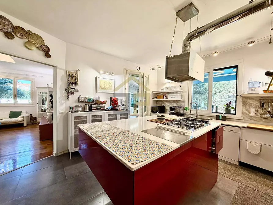 Immagine 13 di Villa in vendita  in Via Del Pistacchio 6 a Carini