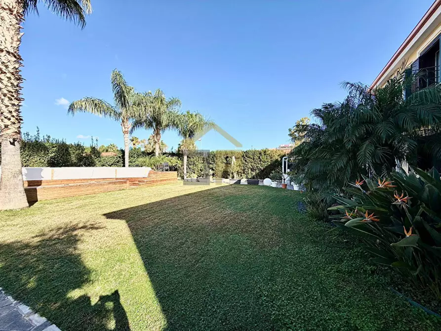 Immagine 40 di Villa in vendita  in Via Del Pistacchio 6 a Carini