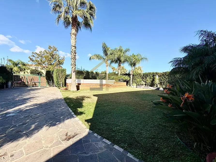 Immagine 41 di Villa in vendita  in Via Del Pistacchio 6 a Carini