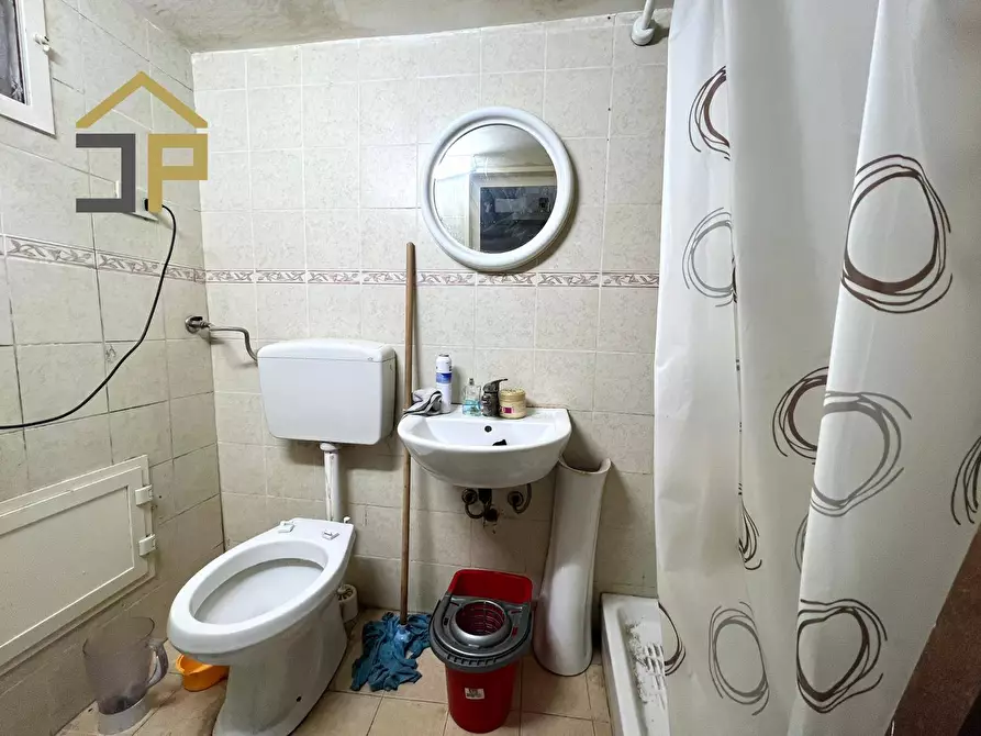 Immagine 9 di Appartamento in vendita  in Vicolo La Rocca Alle Case Nuove a Palermo