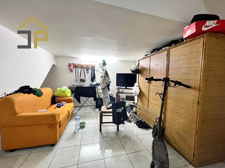 Immagine 6 di Appartamento in vendita  in Vicolo La Rocca Alle Case Nuove a Palermo