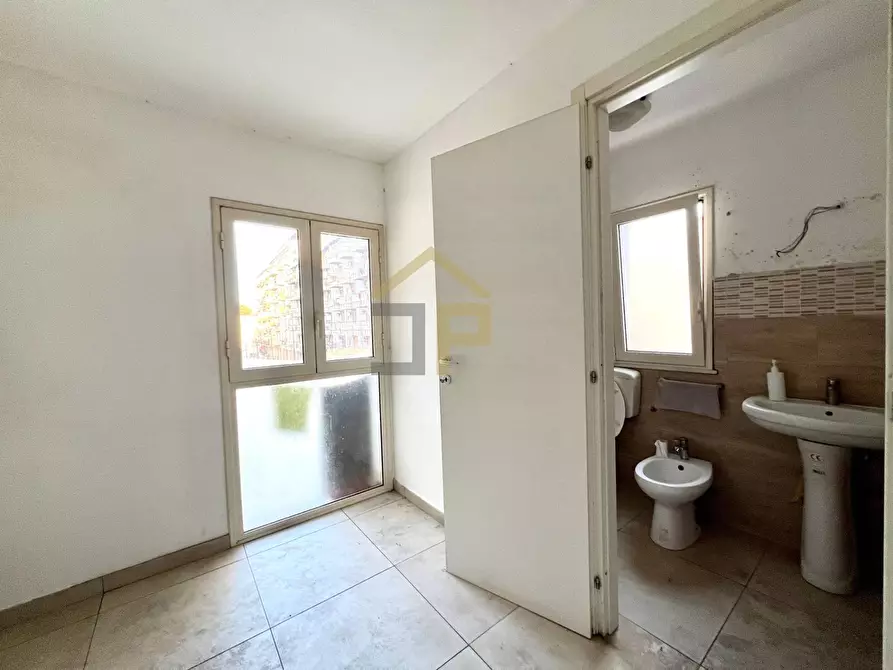 Immagine 11 di Appartamento in vendita  in Corso dei Mille 6 a Palermo