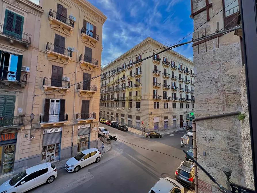Immagine 6 di Appartamento in vendita  in Corso dei Mille 6 a Palermo