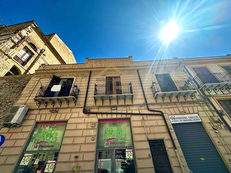 Immagine 3 di Appartamento in vendita  in Corso dei Mille 6 a Palermo
