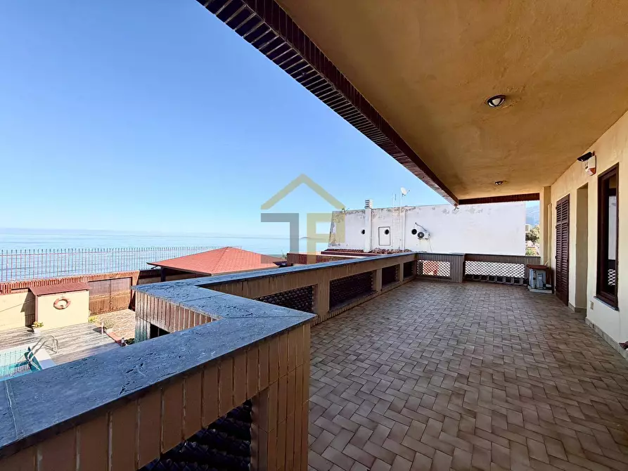 Immagine 37 di Villa in vendita  in Via Cristoforo Colombo a Carini