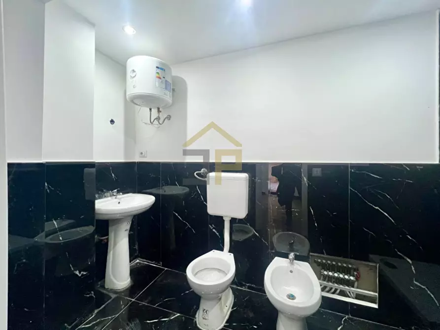 Immagine 6 di Appartamento in vendita  in della Cassetta 24 a Palermo