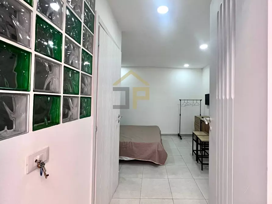 Immagine 4 di Appartamento in vendita  in Vicolo Santa Rosalia Al Borgo 23 a Palermo