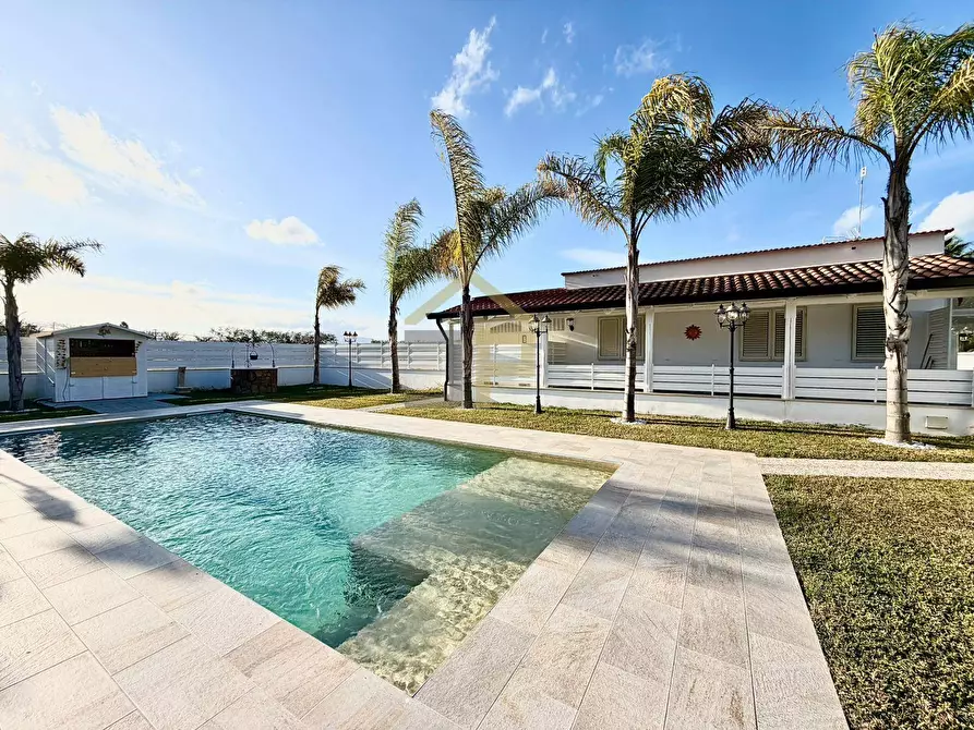 Immagine 18 di Villa in vendita  in Contrada Velez a Partinico