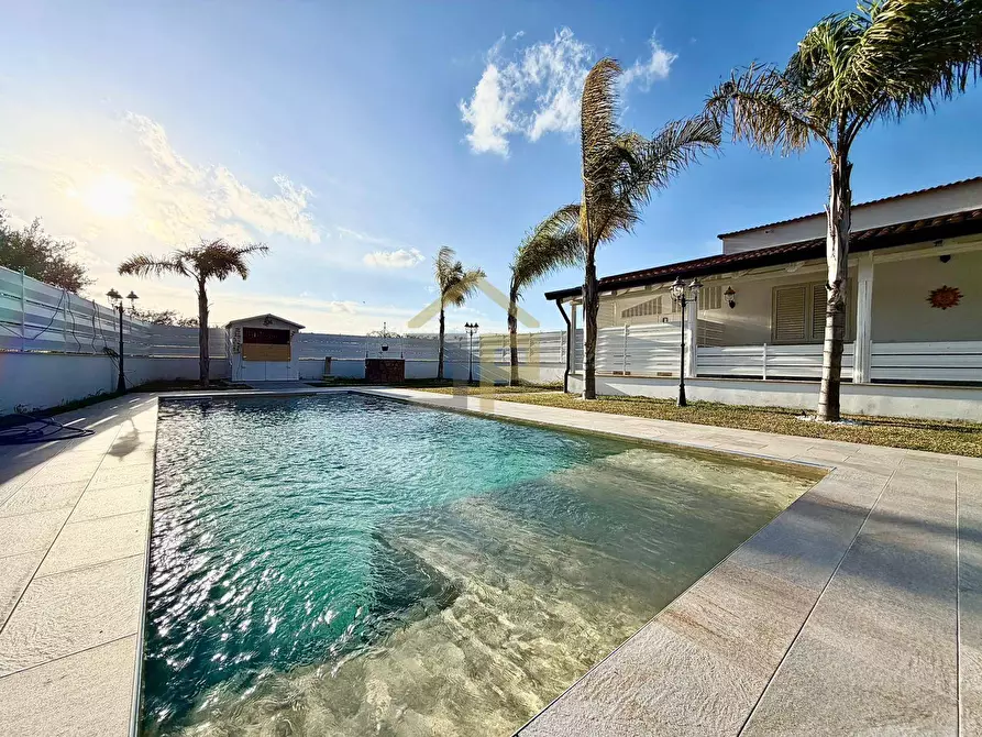 Immagine 17 di Villa in vendita  in Contrada Velez a Partinico