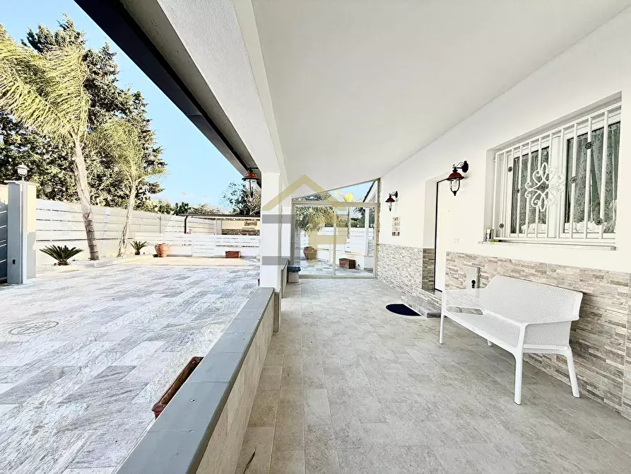 Immagine 41 di Villa in vendita  in Contrada Velez a Partinico