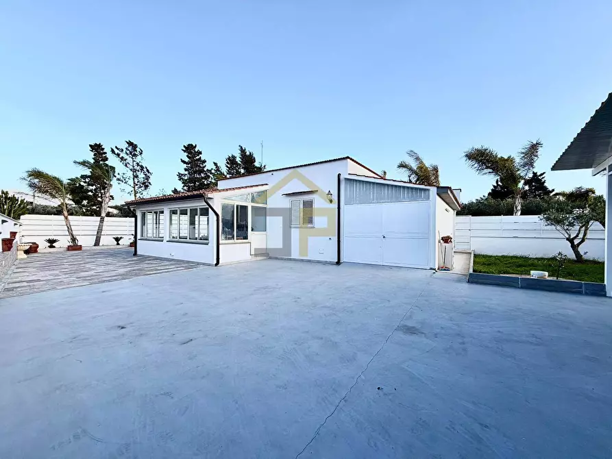 Immagine 25 di Villa in vendita  in Contrada Velez a Partinico