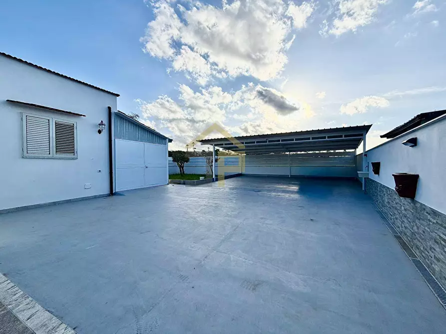 Immagine 26 di Villa in vendita  in Contrada Velez a Partinico