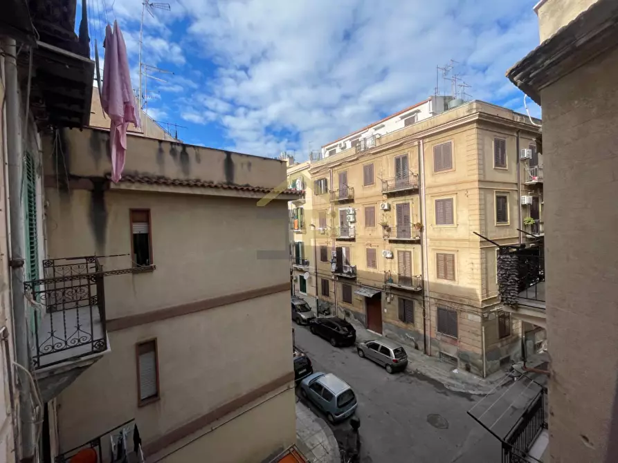 Immagine 9 di Appartamento in vendita  in Via Virgilio La Scola 22 a Palermo