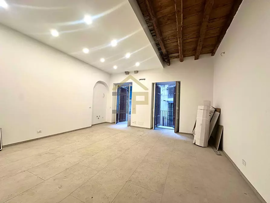 Immagine 2 di Appartamento in vendita  in via Garibaldi 76 a Palermo