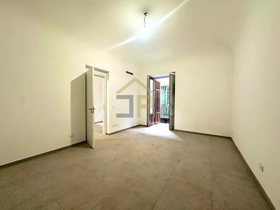 Immagine 4 di Appartamento in vendita  in via Garibaldi 76 a Palermo