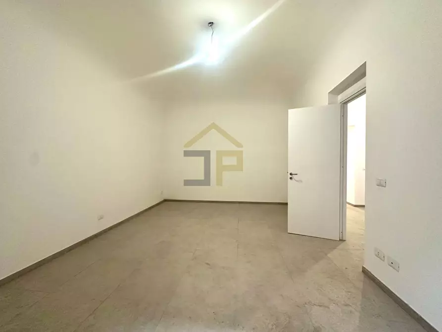 Immagine 12 di Appartamento in vendita  in via Garibaldi 76 a Palermo