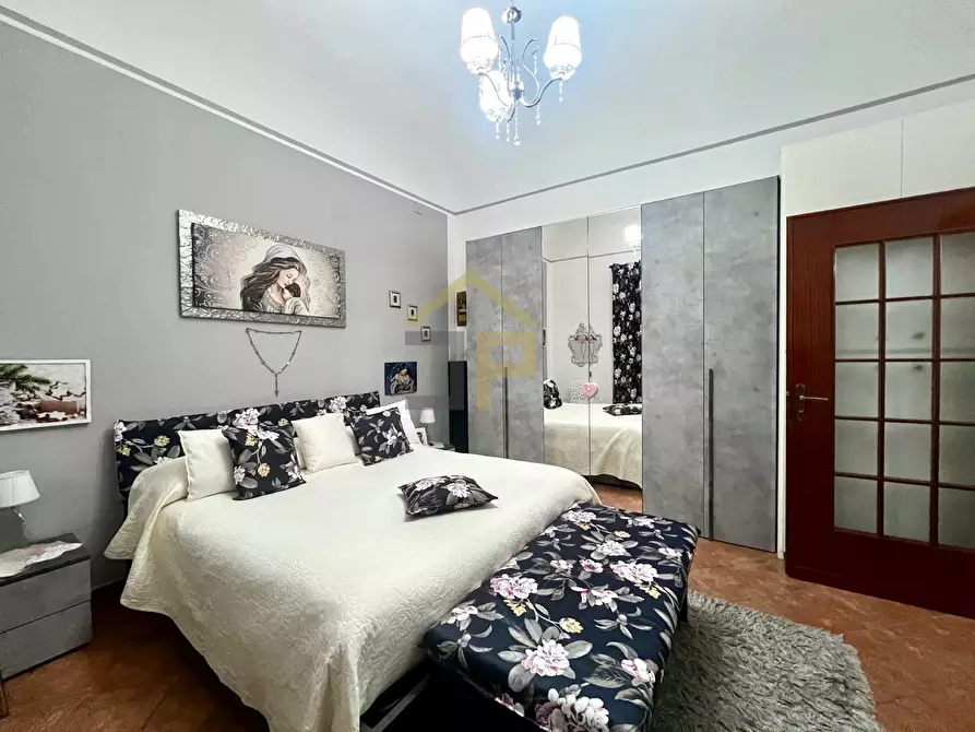 Immagine 12 di Appartamento in vendita  in Piazza del Noviziato 5 a Palermo